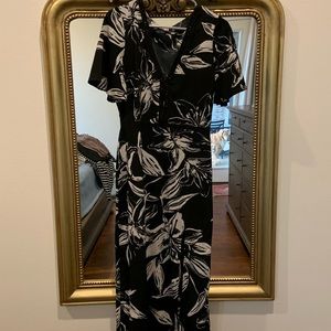 Amuse Society black and white floral maxi dress